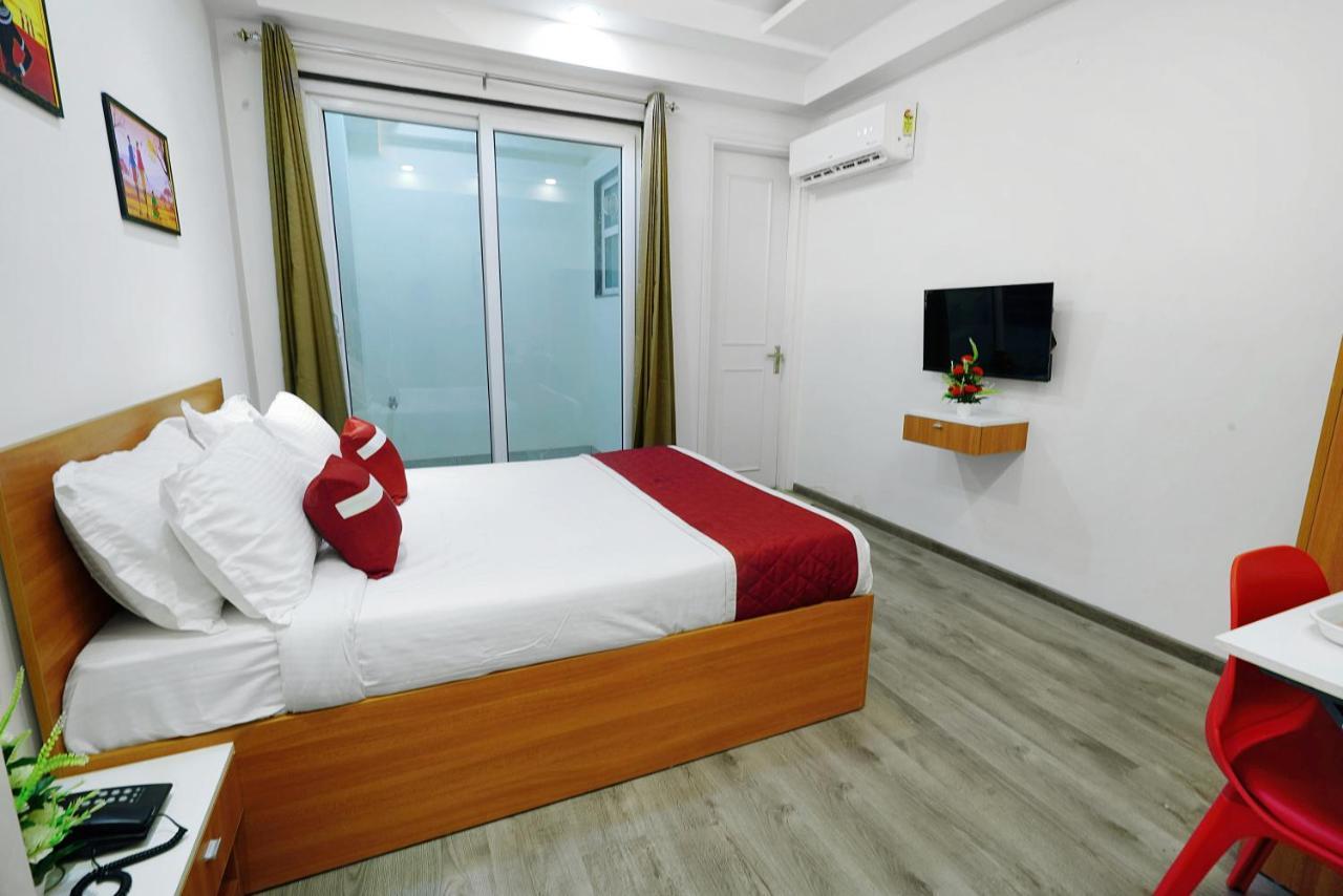 Octave Orchid Vista Hotel Gurgaon Exterior foto